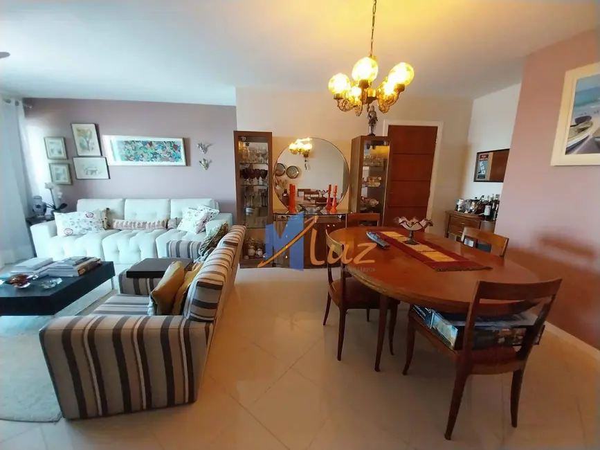Foto 1 de Apartamento com 3 quartos à venda, 147m2 em Cavaleiros, Macae - RJ