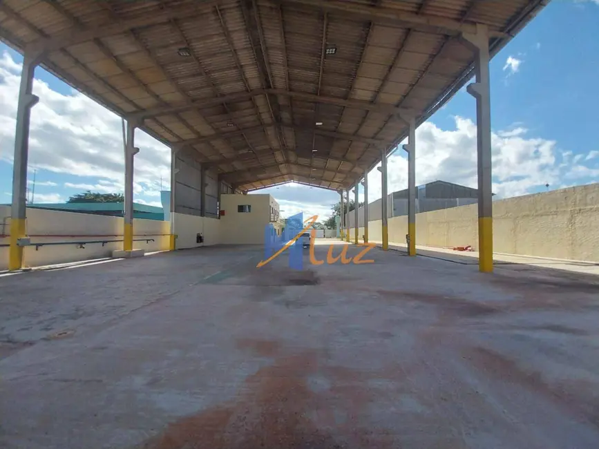 Foto 1 de Armazém / Galpão para alugar, 2000m2 em Novo Cavaleiro, Macae - RJ