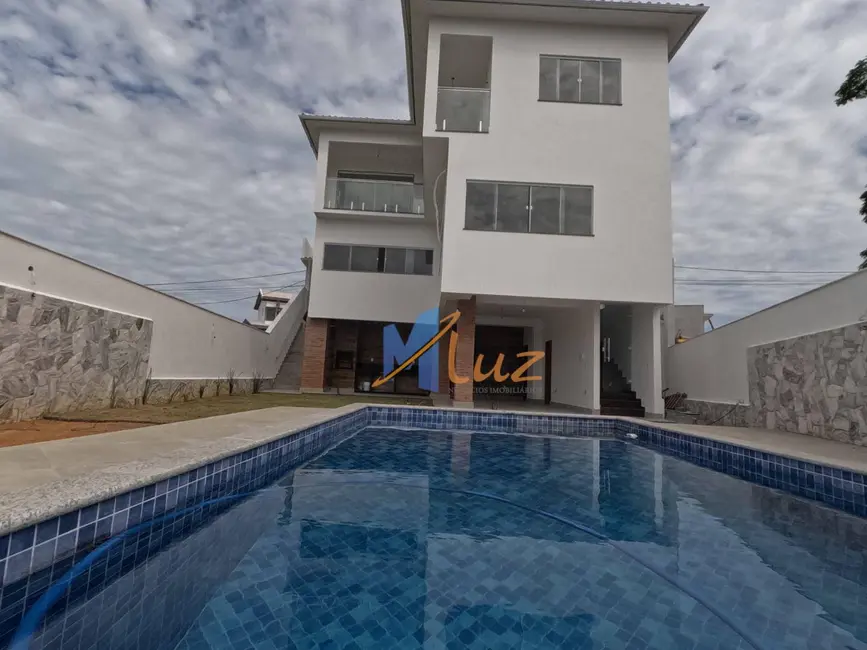 Foto 2 de Casa de Condomínio com 5 quartos à venda, 379m2 em Lagoa, Macae - RJ