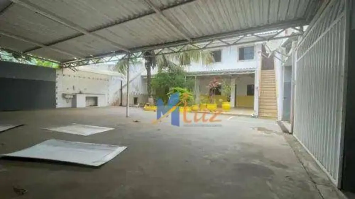 Foto 1 de Armazém / Galpão para alugar, 300m2 em Lagomar, Macae - RJ