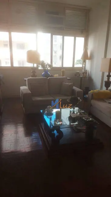 Foto 4 de Apartamento com 3 quartos à venda, 150m2 em Copacabana, Rio De Janeiro - RJ