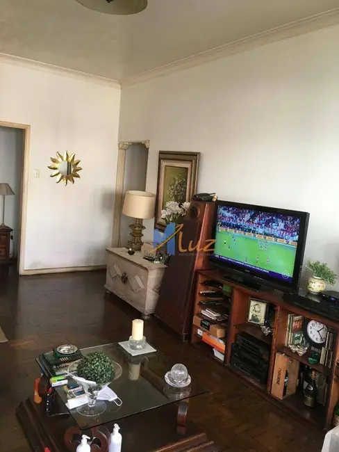 Foto 3 de Apartamento com 3 quartos à venda, 150m2 em Copacabana, Rio De Janeiro - RJ