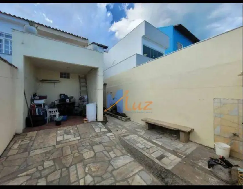 Casa com 5 quartos à venda, 200m2 em Praia Campista, Macae - RJ - imagem 7 Foto 7 de Casa com 5 quartos à venda, 200m2 em Praia Campista, Macae - RJ