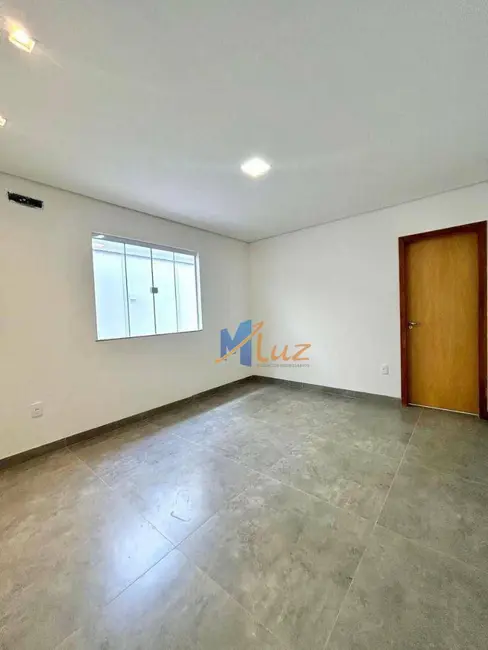 Foto 9 de Casa de Condomínio com 2 quartos à venda, 80m2 em Riviera Fluminense, Macae - RJ