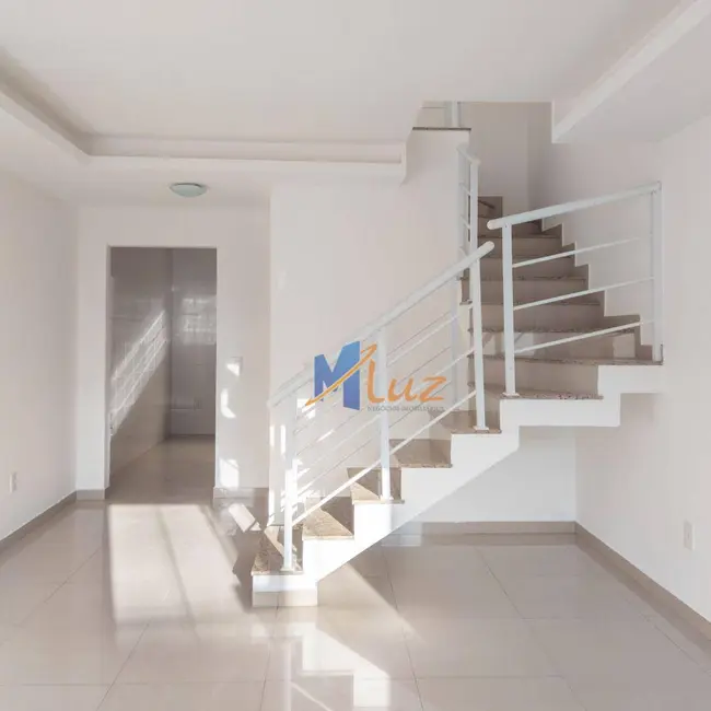 Casa de Condomínio com 3 quartos à venda, 110m2 em Glória, Macae - RJ - imagem 7 Foto 7 de Casa de Condomínio com 3 quartos à venda, 110m2 em Glória, Macae - RJ