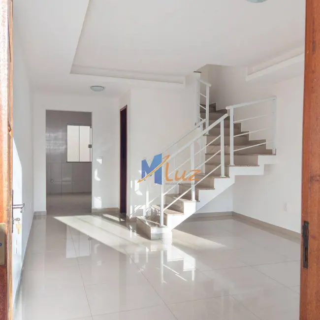 Casa de Condomínio com 3 quartos à venda, 110m2 em Glória, Macae - RJ - imagem 8 Foto 8 de Casa de Condomínio com 3 quartos à venda, 110m2 em Glória, Macae - RJ