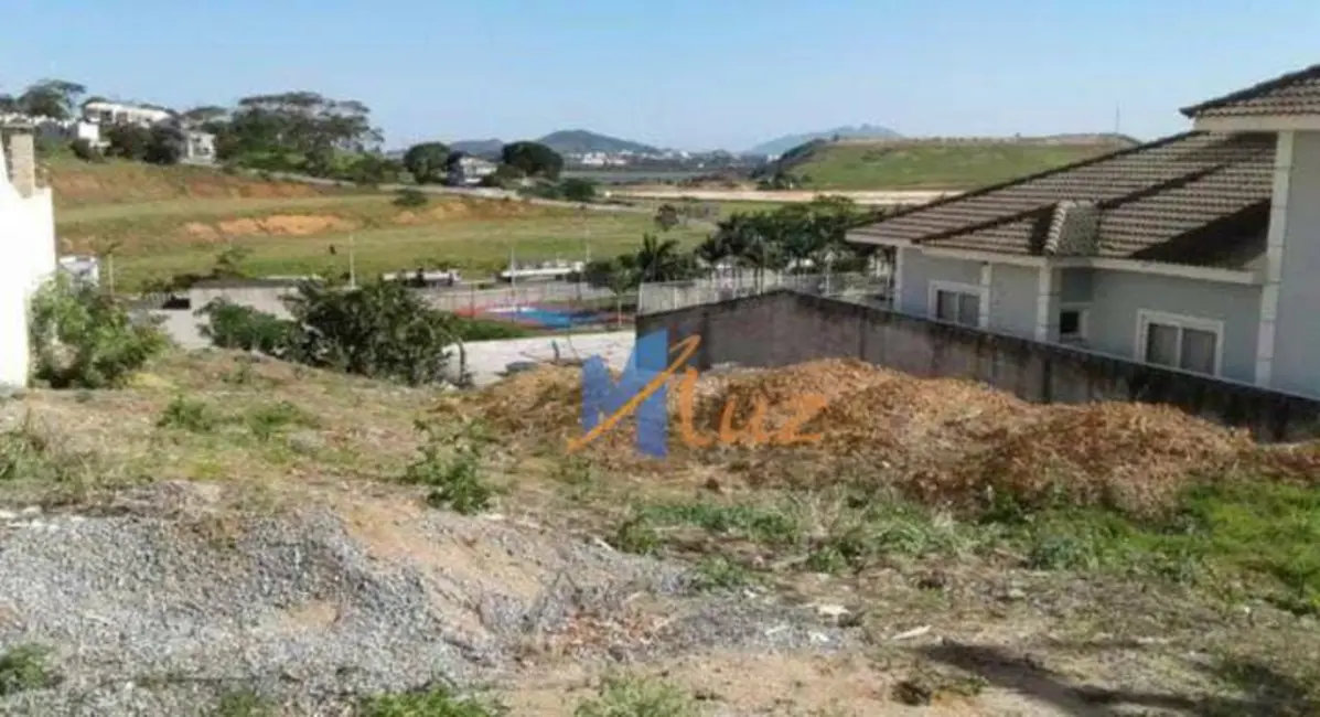 Foto 1 de Terreno / Lote à venda, 484m2 em Lagoa, Macae - RJ