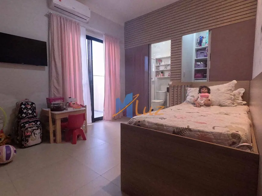 Foto 6 de Casa de Condomínio com 3 quartos à venda, 360m2 em Alphaville, Rio Das Ostras - RJ