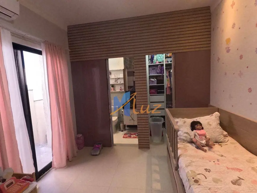 Foto 9 de Casa de Condomínio com 3 quartos à venda, 360m2 em Alphaville, Rio Das Ostras - RJ