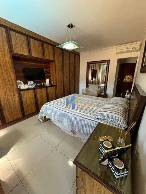 Casa de Condomínio com 4 quartos para alugar, 450m2 em Lagoa, Macae - RJ - imagem 9 Foto 9 de Casa de Condomínio com 4 quartos para alugar, 450m2 em Lagoa, Macae - RJ