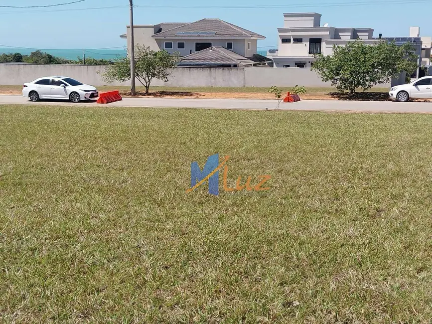 Foto 2 de Terreno / Lote à venda, 455m2 em Alphaville, Rio Das Ostras - RJ