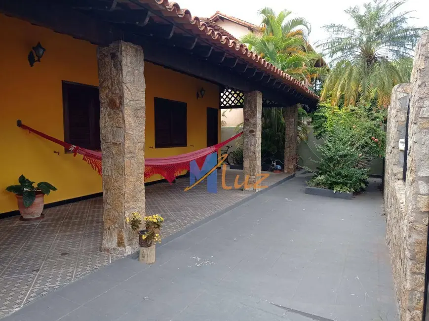 Foto 2 de Casa de Condomínio com 3 quartos à venda, 585m2 em Lagoa, Macae - RJ