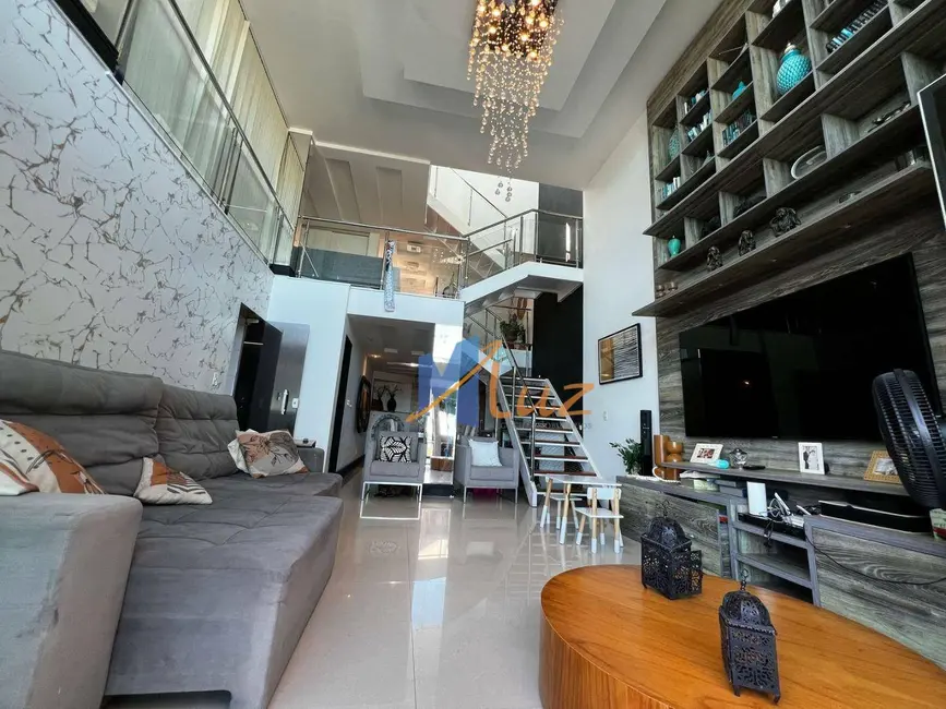 Casa com 3 quartos à venda, 480m2 em Lagoa, Macae - RJ - imagem 8 Foto 8 de Casa com 3 quartos à venda, 480m2 em Lagoa, Macae - RJ