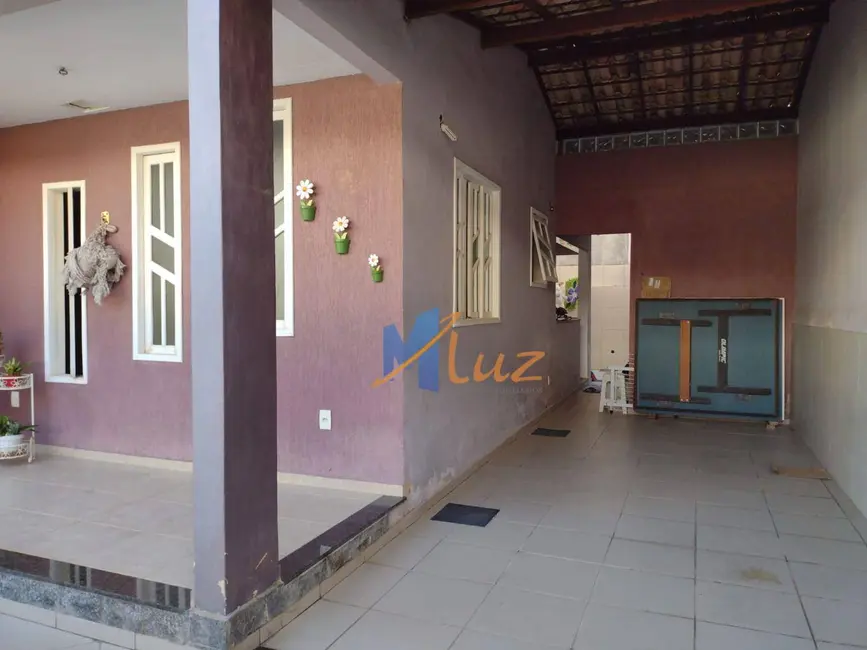 Foto 2 de Casa de Condomínio com 3 quartos à venda, 150m2 em Jardim Santo Antônio, Macae - RJ