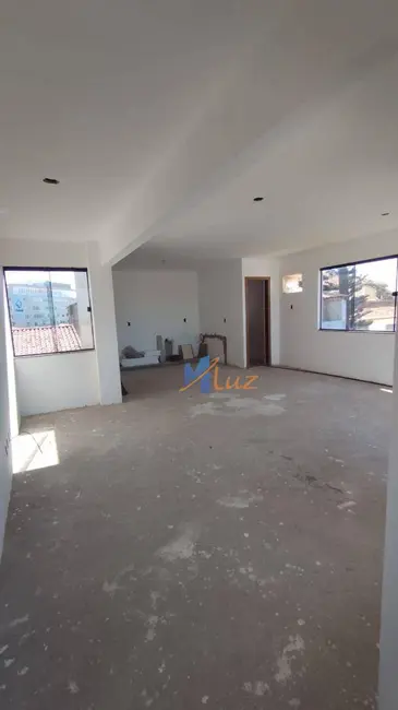 Cobertura com 3 quartos à venda, 300m2 em Cajueiros, Macae - RJ - imagem 7 Foto 7 de Cobertura com 3 quartos à venda, 300m2 em Cajueiros, Macae - RJ