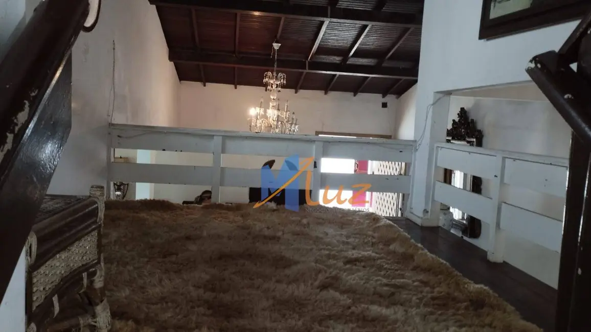 Casa de Condomínio com 3 quartos à venda e para alugar, 400m2 em Cavaleiros, Macae - RJ - imagem 8 Foto 8 de Casa de Condomínio com 3 quartos à venda e para alugar, 400m2 em Cavaleiros, Macae - RJ