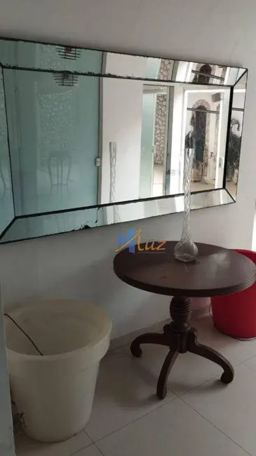 Casa de Condomínio com 3 quartos à venda e para alugar, 400m2 em Cavaleiros, Macae - RJ - imagem 5 Foto 5 de Casa de Condomínio com 3 quartos à venda e para alugar, 400m2 em Cavaleiros, Macae - RJ