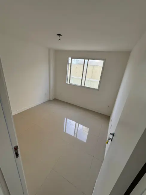 Apartamento com 3 quartos à venda, 97m2 em Cavaleiros, Macae - RJ - imagem 4 Foto 4 de Apartamento com 3 quartos à venda, 97m2 em Cavaleiros, Macae - RJ