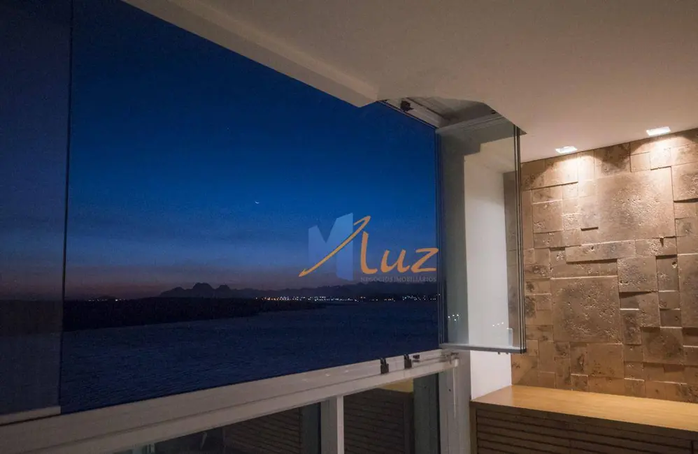 Apartamento com 3 quartos à venda, 202m2 em Praia do Pecado, Macae - RJ - imagem 5 Foto 5 de Apartamento com 3 quartos à venda, 202m2 em Praia do Pecado, Macae - RJ