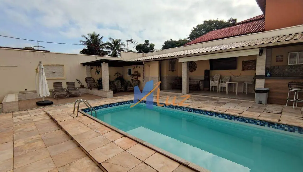 Foto 4 de Casa de Condomínio com 4 quartos à venda, 450m2 em Cancela Preta, Macae - RJ