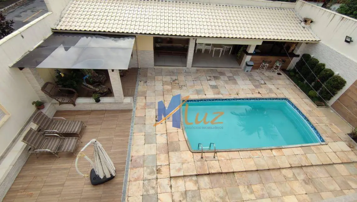 Foto 5 de Casa de Condomínio com 4 quartos à venda, 450m2 em Cancela Preta, Macae - RJ