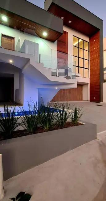 Casa de Condomínio com 2 quartos à venda, 300m2 em Macae - RJ - imagem 8 Foto 8 de Casa de Condomínio com 2 quartos à venda, 300m2 em Macae - RJ