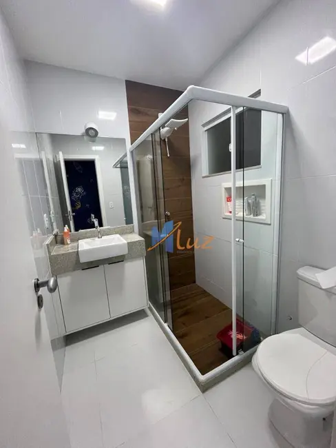 Foto 5 de Casa de Condomínio com 3 quartos à venda, 1800m2 em Extensão do Bosque, Rio Das Ostras - RJ