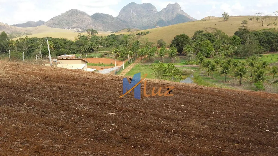 Foto 6 de Sítio / Rancho à venda, 60000m2 em Cantagalo, Rio Das Ostras - RJ