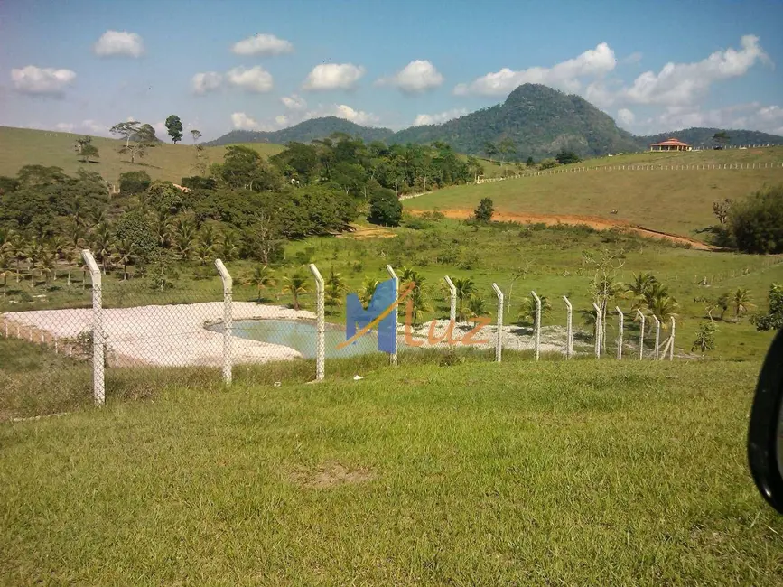 Foto 9 de Sítio / Rancho à venda, 60000m2 em Cantagalo, Rio Das Ostras - RJ