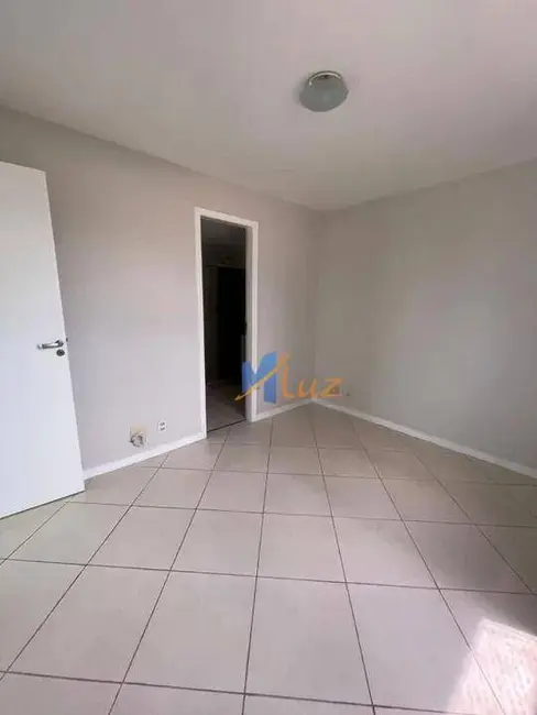 Foto 7 de Apartamento com 2 quartos à venda, 74m2 em Imbetiba, Macae - RJ