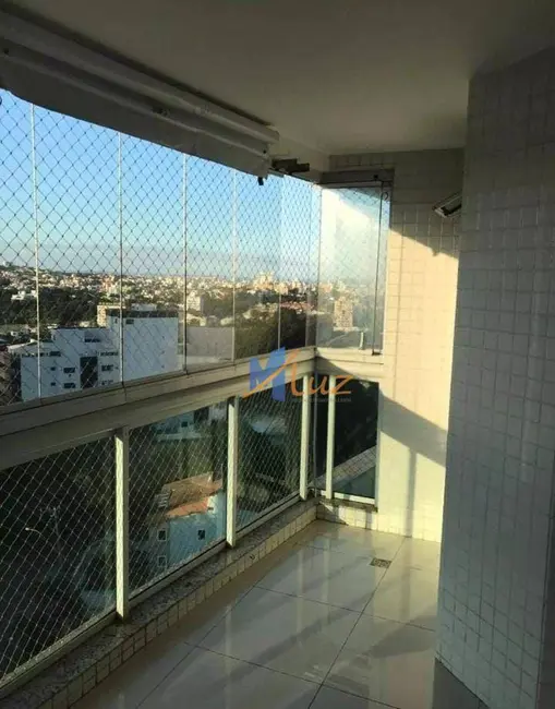 Foto 1 de Apartamento com 3 quartos à venda, 127m2 em Granja dos Cavaleiros, Macae - RJ