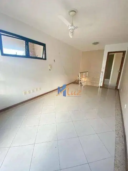 Cobertura com 3 quartos à venda, 120m2 em Riviera Fluminense, Macae - RJ - imagem 4 Foto 4 de Cobertura com 3 quartos à venda, 120m2 em Riviera Fluminense, Macae - RJ