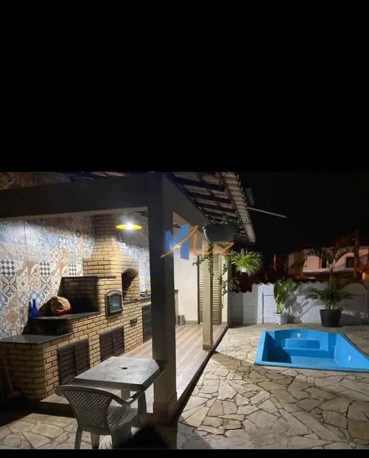 Casa de Condomínio com 2 quartos à venda, 240m2 em Centro, Carapebus - RJ - imagem 2 Foto 2 de Casa de Condomínio com 2 quartos à venda, 240m2 em Centro, Carapebus - RJ