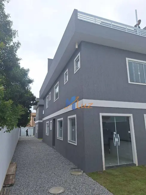 Casa de Condomínio com 3 quartos à venda, 28m2 em Enseada das Gaivotas, Rio Das Ostras - RJ - imagem 5 Foto 5 de Casa de Condomínio com 3 quartos à venda, 28m2 em Enseada das Gaivotas, Rio Das Ostras - RJ