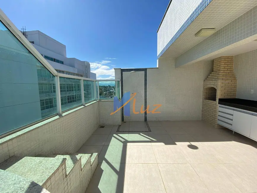 Cobertura com 4 quartos para alugar, 155m2 em Cavaleiros, Macae - RJ - imagem 3 Foto 3 de Cobertura com 4 quartos para alugar, 155m2 em Cavaleiros, Macae - RJ