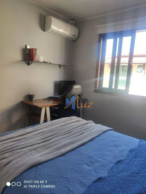 Foto 4 de Casa de Condomínio com 3 quartos à venda, 180m2 em Jardim Mariléa, Rio Das Ostras - RJ
