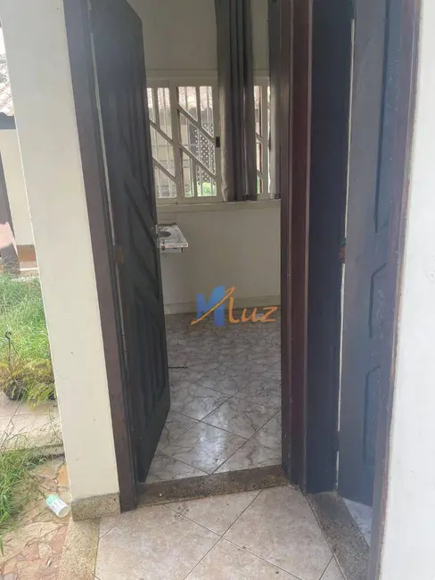 Casa de Condomínio com 3 quartos para alugar, 300m2 em Cavaleiros, Macae - RJ - imagem 8 Foto 8 de Casa de Condomínio com 3 quartos para alugar, 300m2 em Cavaleiros, Macae - RJ