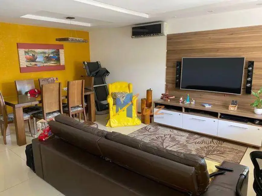 Foto 8 de Casa de Condomínio com 4 quartos à venda, 560m2 em Rio Das Ostras - RJ