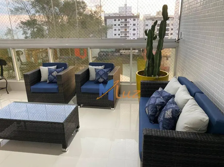 Apartamento com 3 quartos à venda, 131m2 em Praia do Pecado, Macae - RJ - imagem 4 Foto 4 de Apartamento com 3 quartos à venda, 131m2 em Praia do Pecado, Macae - RJ
