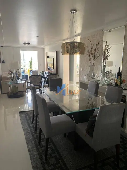 Apartamento com 3 quartos à venda, 131m2 em Praia do Pecado, Macae - RJ - imagem 7 Foto 7 de Apartamento com 3 quartos à venda, 131m2 em Praia do Pecado, Macae - RJ