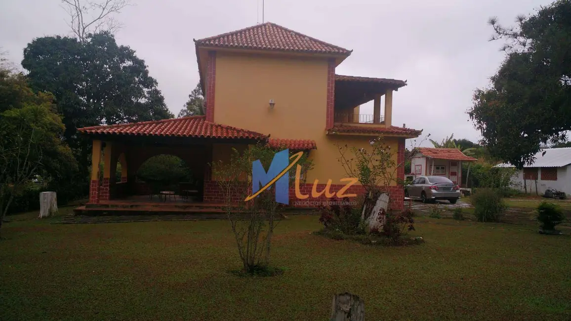 Foto 1 de Chácara com 8 quartos à venda, 10000m2 em Mendes - RJ