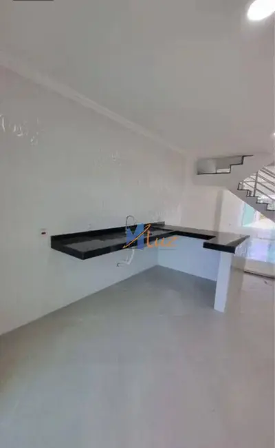 Casa de Condomínio com 3 quartos à venda, 300m2 em Lagoa, Macae - RJ - imagem 8 Foto 8 de Casa de Condomínio com 3 quartos à venda, 300m2 em Lagoa, Macae - RJ