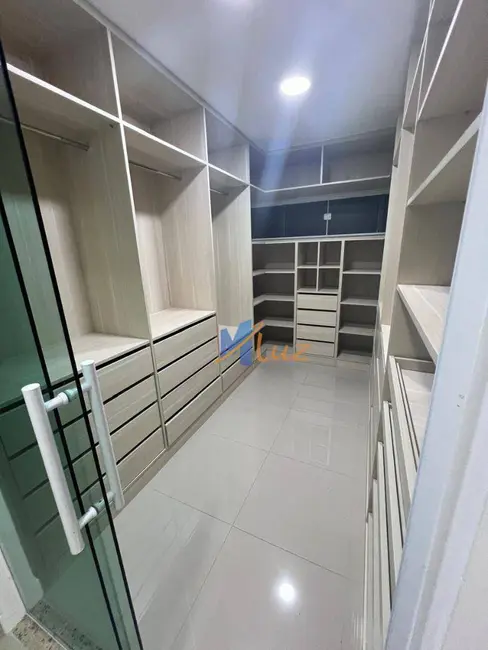 Foto 8 de Casa de Condomínio com 3 quartos à venda, 439m2 em Parque Rodoviário, Campos Dos Goytacazes - RJ