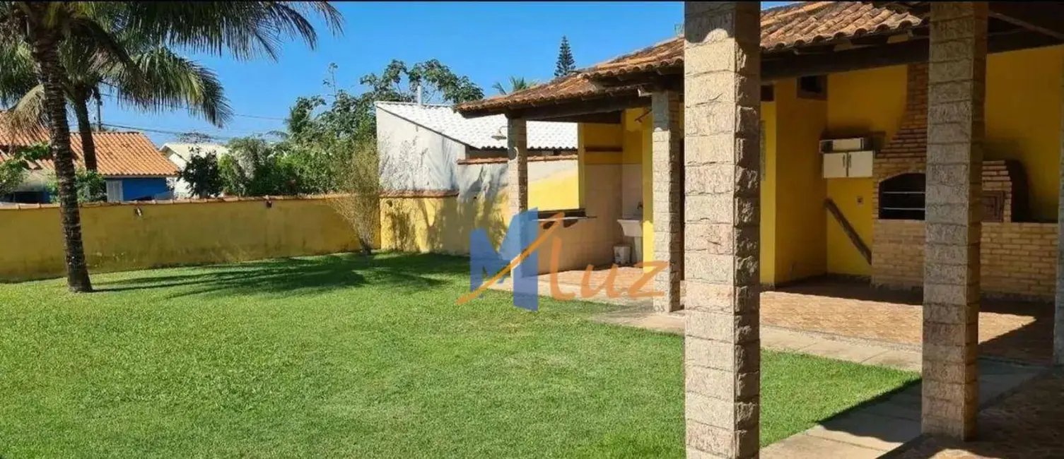 Casa de Condomínio com 3 quartos à venda, 200m2 em Vivamar (Tamoios), Cabo Frio - RJ - imagem 3 Foto 3 de Casa de Condomínio com 3 quartos à venda, 200m2 em Vivamar (Tamoios), Cabo Frio - RJ