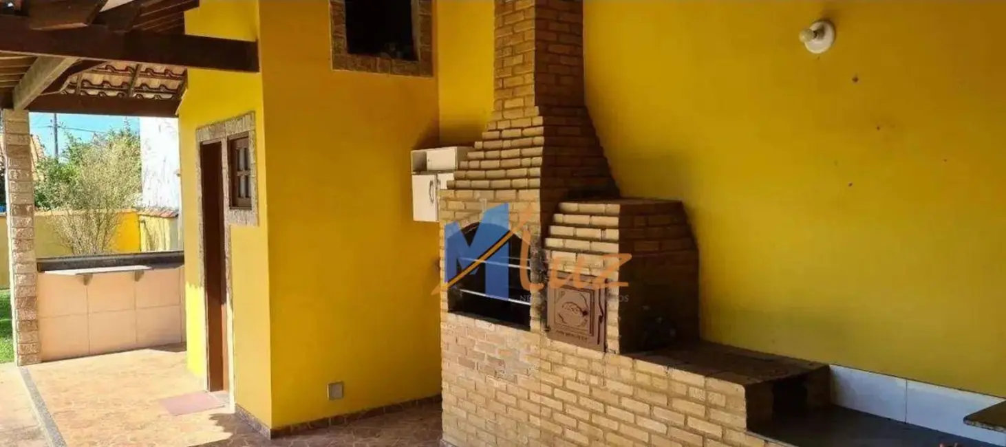 Casa de Condomínio com 3 quartos à venda, 200m2 em Vivamar (Tamoios), Cabo Frio - RJ - imagem 4 Foto 4 de Casa de Condomínio com 3 quartos à venda, 200m2 em Vivamar (Tamoios), Cabo Frio - RJ