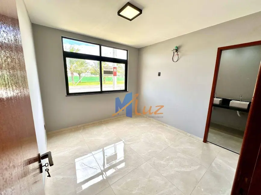 Casa de Condomínio com 3 quartos à venda, 200m2 em Sao Pedro Da Aldeia - RJ - imagem 9 Foto 9 de Casa de Condomínio com 3 quartos à venda, 200m2 em Sao Pedro Da Aldeia - RJ