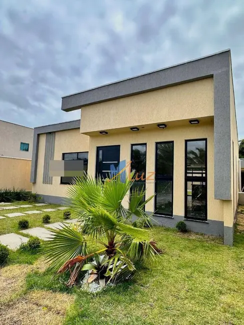 Casa de Condomínio com 3 quartos à venda, 200m2 em Sao Pedro Da Aldeia - RJ - imagem 3 Foto 3 de Casa de Condomínio com 3 quartos à venda, 200m2 em Sao Pedro Da Aldeia - RJ