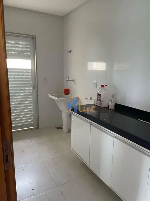 Foto 22 de Casa de Condomínio com 3 quartos à venda e para alugar, 360m2 em Lagoa, Macae - RJ