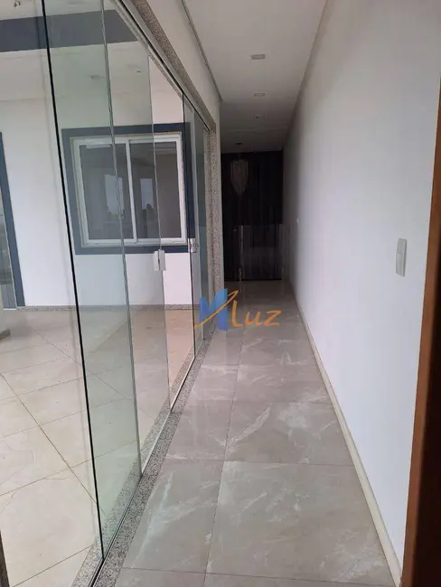 Foto 10 de Casa de Condomínio com 3 quartos à venda e para alugar, 360m2 em Lagoa, Macae - RJ