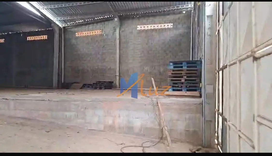 Armazém / Galpão à venda e para alugar, 2000m2 em Centro, Carapebus - RJ - imagem 6 Foto 6 de Armazém / Galpão à venda e para alugar, 2000m2 em Centro, Carapebus - RJ